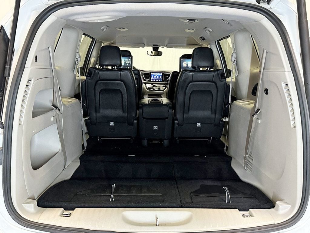 2018 Chrysler Pacifica Touring L Plus FWD - 23071389 - 46