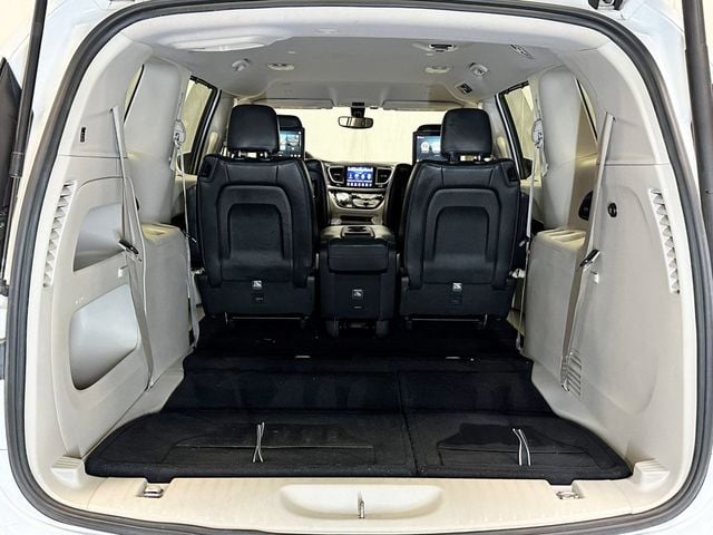 2018 Chrysler Pacifica Touring L Plus FWD - 23071389 - 46
