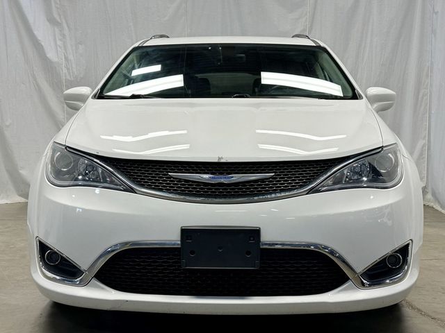 2018 Chrysler Pacifica Touring L Plus FWD - 23071389 - 4