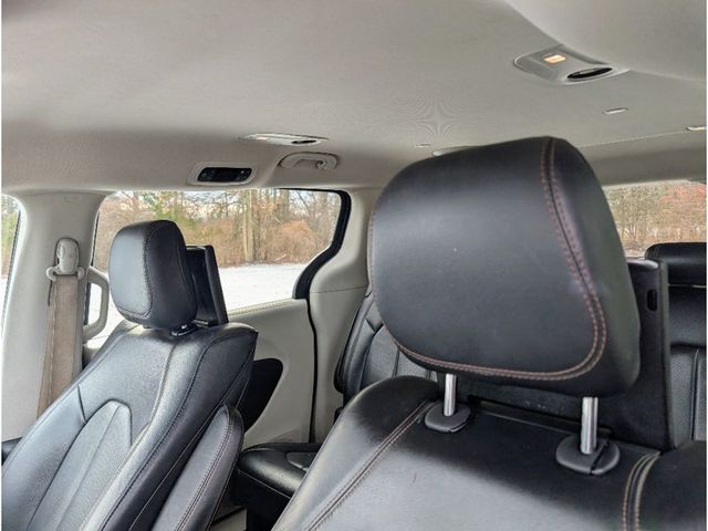 2018 Chrysler Pacifica Touring L Plus FWD - 22969579 - 14