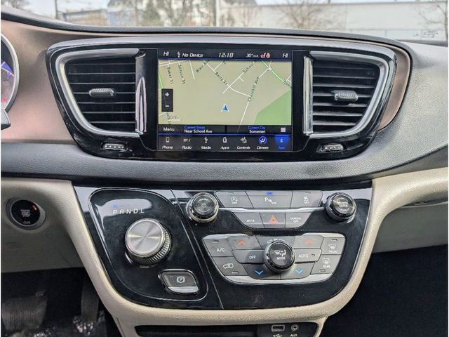 2018 Chrysler Pacifica Touring L Plus FWD - 22969579 - 27