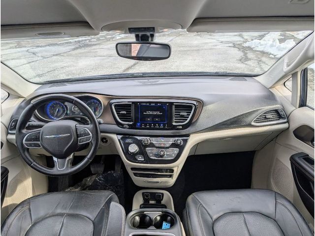 2018 Chrysler Pacifica Touring L Plus FWD - 22969579 - 31