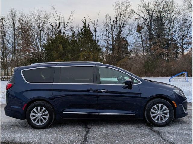 2018 Chrysler Pacifica Touring L Plus FWD - 22969579 - 7