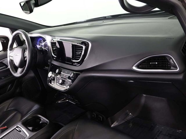 2018 Chrysler Pacifica Touring L Plus FWD - 23079390 - 27