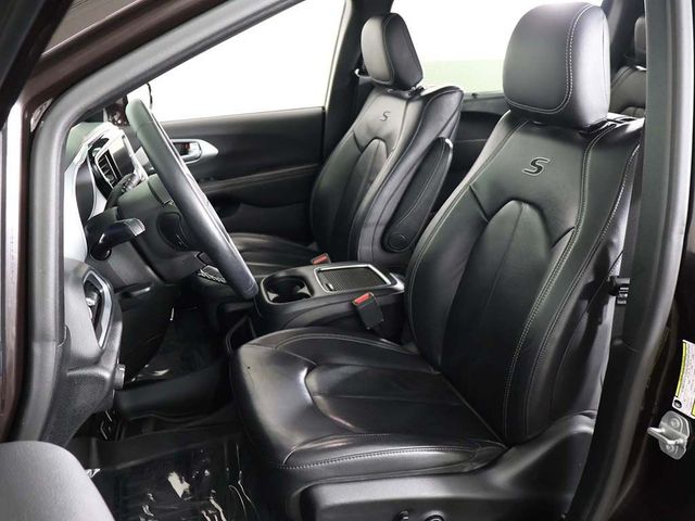 2018 Chrysler Pacifica Touring L Plus FWD - 23079390 - 29