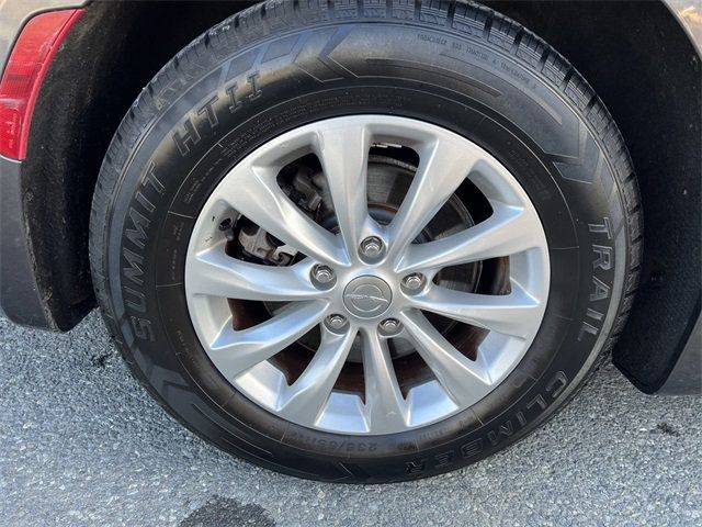 2018 Chrysler Pacifica Touring L Plus FWD - 22955899 - 16