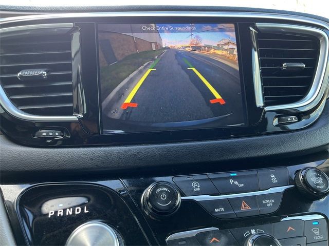 2018 Chrysler Pacifica Touring L Plus FWD - 22955899 - 31