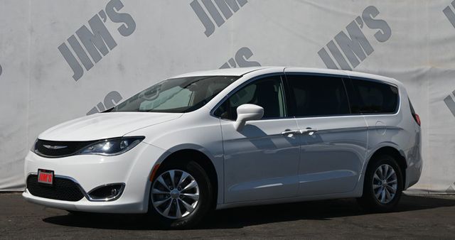 2018 Chrysler Pacifica Touring Plus  - 22917438 - 0