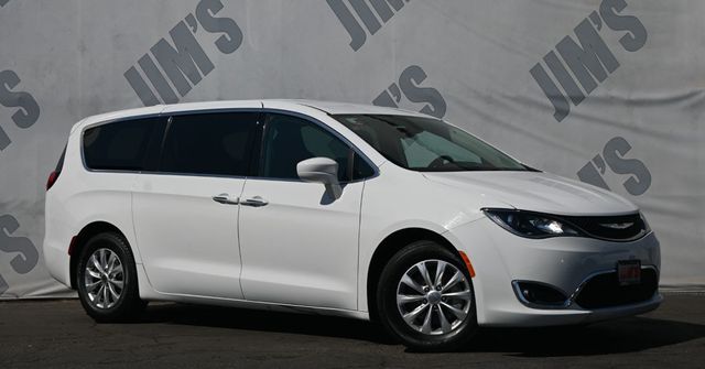 2018 Chrysler Pacifica Touring Plus  - 22917438 - 2
