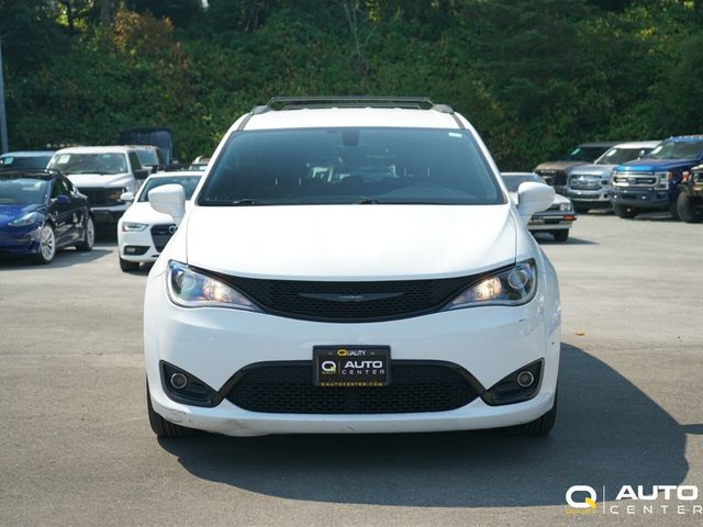 2018 Chrysler Pacifica Touring Plus FWD - 23070393 - 1