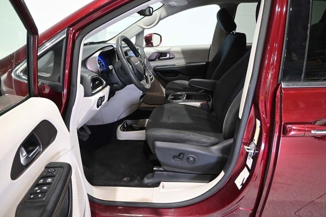 2018 Chrysler Pacifica Touring Plus FWD - 23007354 - 12