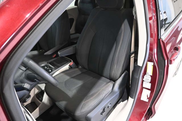 2018 Chrysler Pacifica Touring Plus FWD - 23007354 - 13