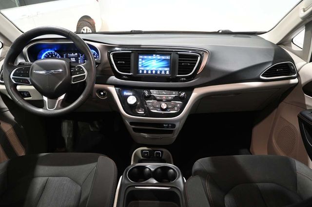 2018 Chrysler Pacifica Touring Plus FWD - 23007354 - 20