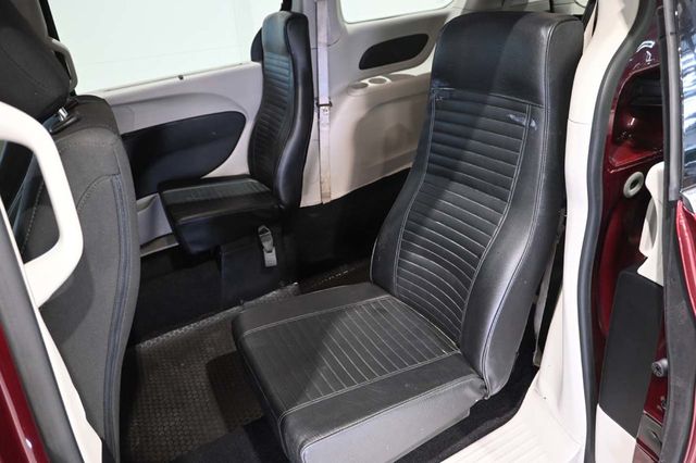 2018 Chrysler Pacifica Touring Plus FWD - 23007354 - 24
