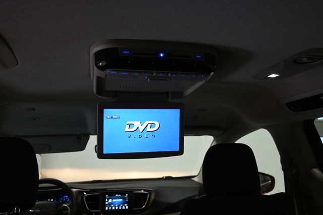 2018 Chrysler Pacifica Touring Plus FWD - 23007354 - 26