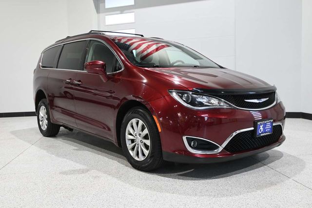 2018 Chrysler Pacifica Touring Plus FWD - 23007354 - 2