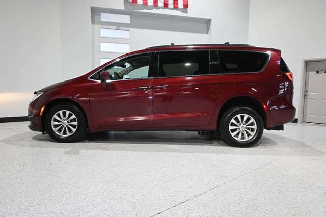 2018 Chrysler Pacifica Touring Plus FWD - 23007354 - 8