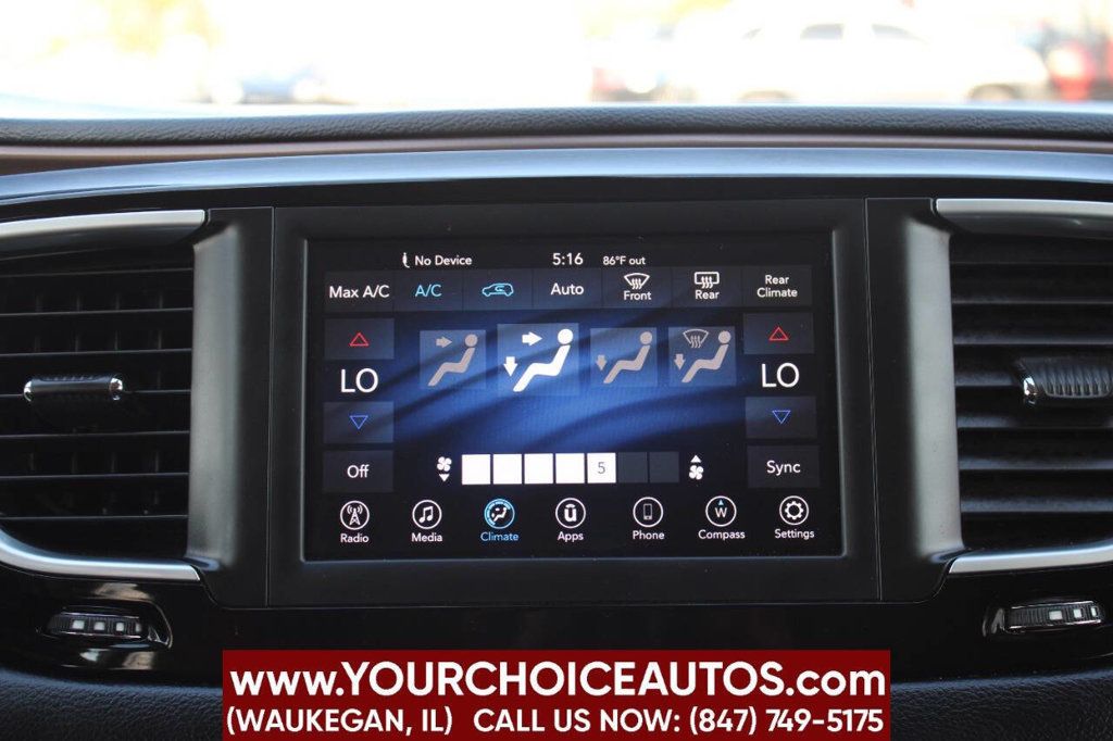 2018 Chrysler Pacifica Touring Plus FWD - 22849591 - 19