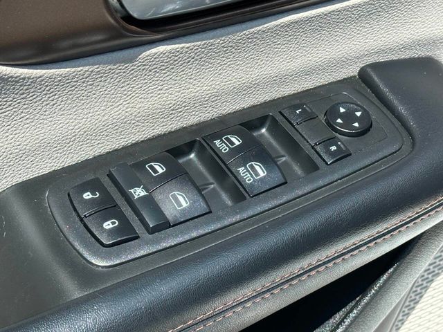 2018 Chrysler Pacifica Touring Plus FWD - 22879042 - 16