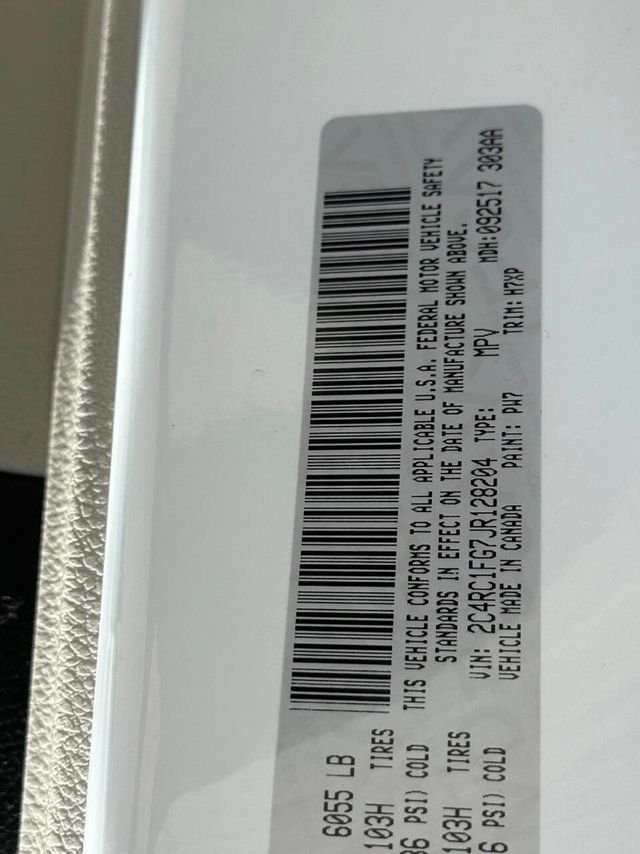 2018 Chrysler Pacifica Touring Plus FWD - 22879042 - 20