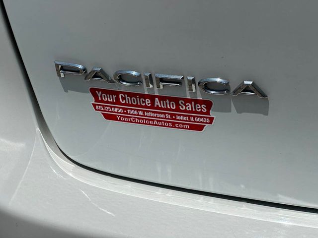 2018 Chrysler Pacifica Touring Plus FWD - 22879042 - 4