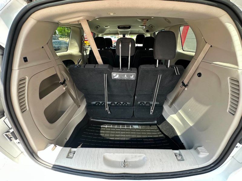 2018 Chrysler Pacifica Touring Plus FWD - 22879042 - 5