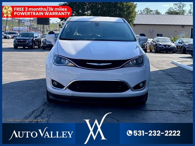 2018 Chrysler Pacifica Touring Plus Minivan 4D - 22939084 - 1