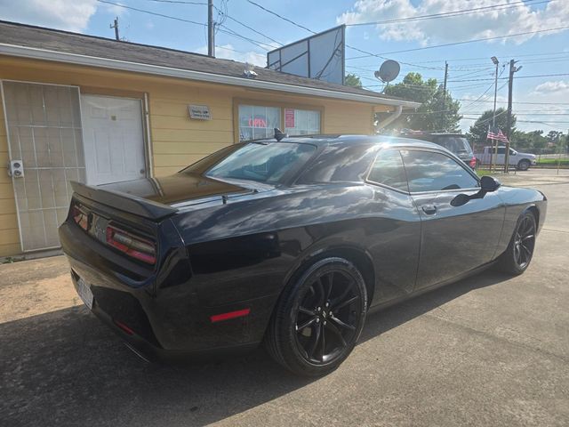 2018 Dodge Challenger  - 23045714 - 3