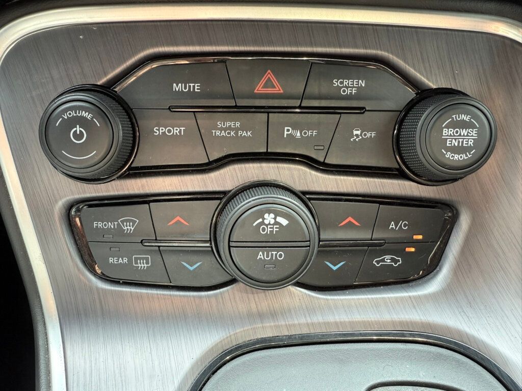 2018 Dodge Challenger 392 Scat Pack Shaker photo 28