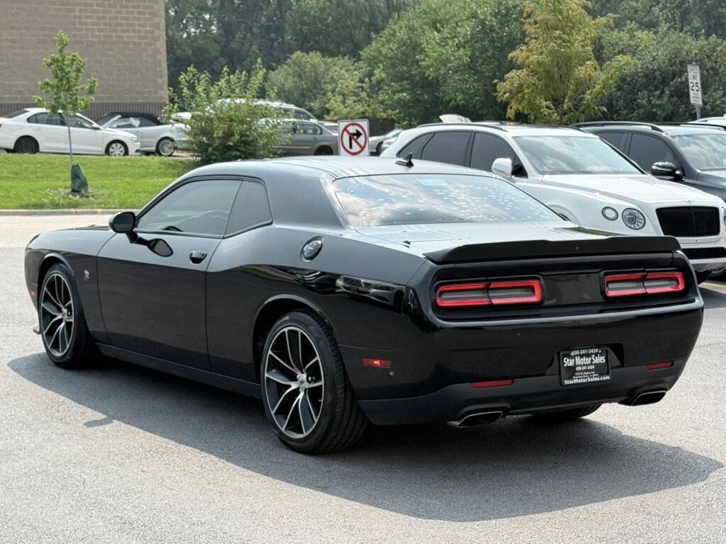 2018 Dodge Challenger 392 Scat Pack Shaker photo 6