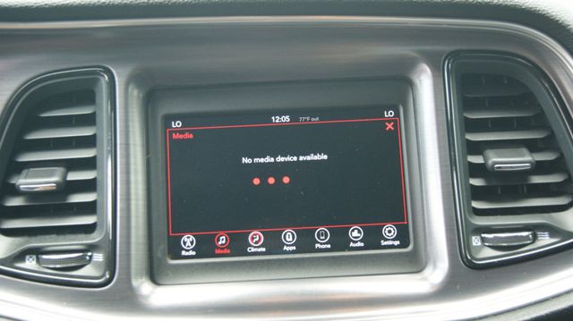 2018 Dodge Challenger 3 MONTH WARRANTY , JUST SERVICED , VERY CLEAN INSIDE AND OUT  - 23056745 - 14