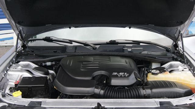 2018 Dodge Challenger 3 MONTH WARRANTY , JUST SERVICED , VERY CLEAN INSIDE AND OUT  - 23056745 - 28