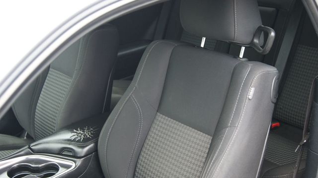 2018 Dodge Challenger 3 MONTH WARRANTY , JUST SERVICED , VERY CLEAN INSIDE AND OUT  - 23056745 - 31