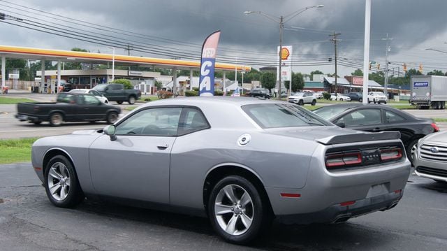 2018 Dodge Challenger 3 MONTH WARRANTY , JUST SERVICED , VERY CLEAN INSIDE AND OUT  - 23056745 - 6