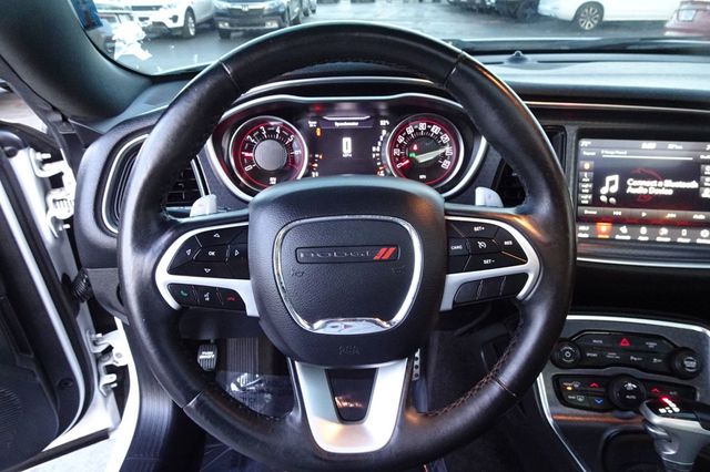 2018 Dodge Challenger GT AWD - 22938630 - 18