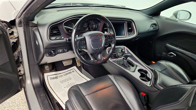 2018 Dodge Challenger GT AWD w/ Driver Convenience Group & Blacktop Package - 23004226 - 11