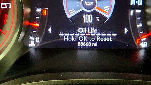 2018 Dodge Challenger GT AWD w/ Driver Convenience Group & Blacktop Package - 23004226 - 14