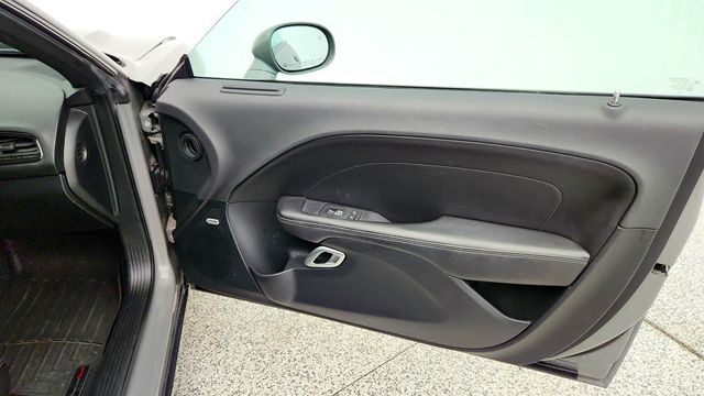 2018 Dodge Challenger GT AWD w/ Driver Convenience Group & Blacktop Package - 23004226 - 25