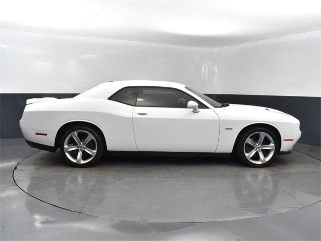2018 Dodge Challenger R/T - 22877912 - 17