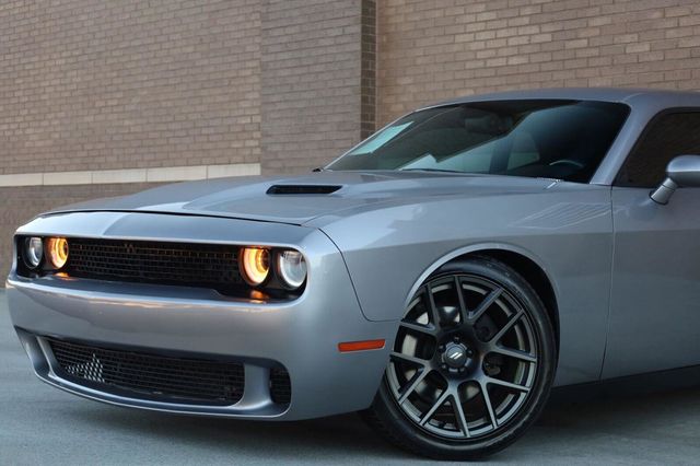 2018 Dodge Challenger R/T - 23095856 - 9