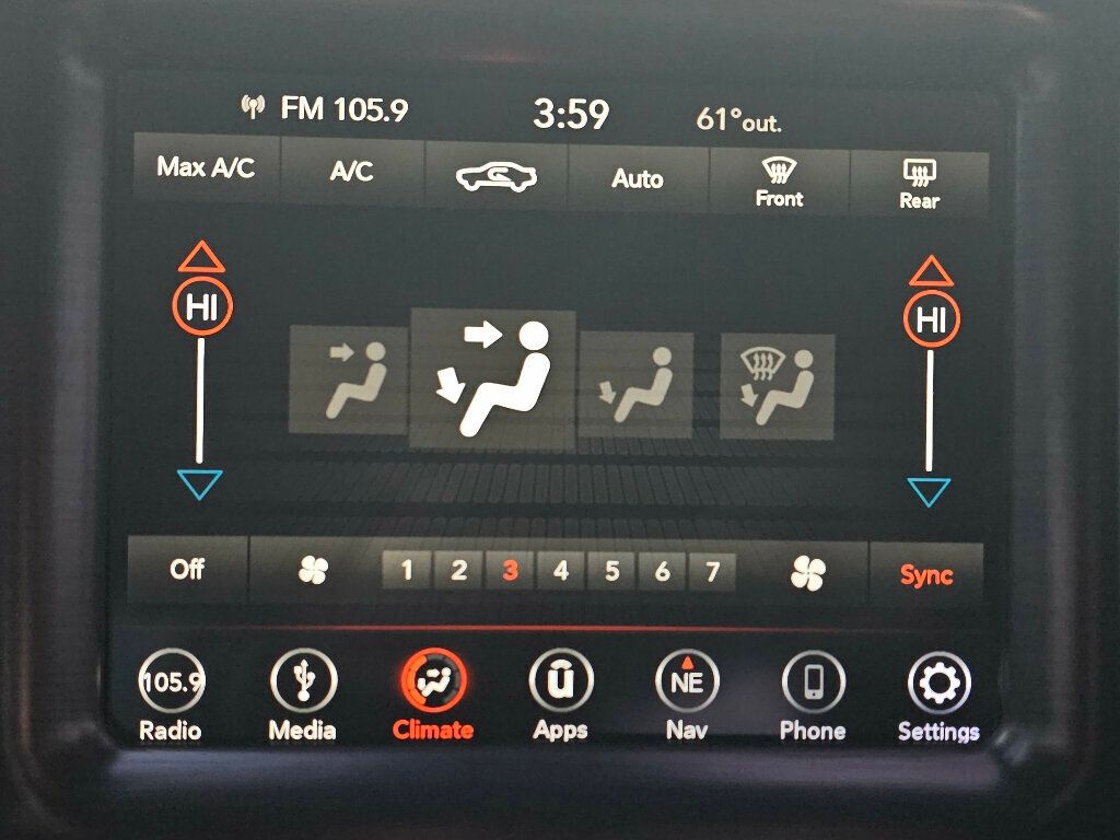 2018 Dodge Challenger R/T Coupe - 22949224 - 31