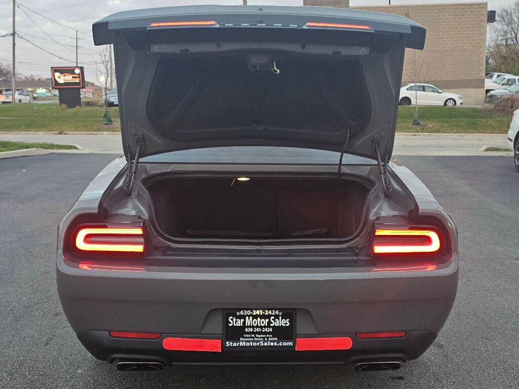 2018 Dodge Challenger R/T Coupe - 22949224 - 35