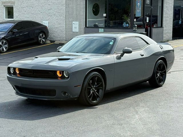 2018 Dodge Challenger R/T Coupe - 23026286 - 11