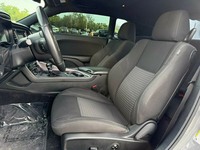2018 Dodge Challenger R/T Coupe - 23026286 - 12