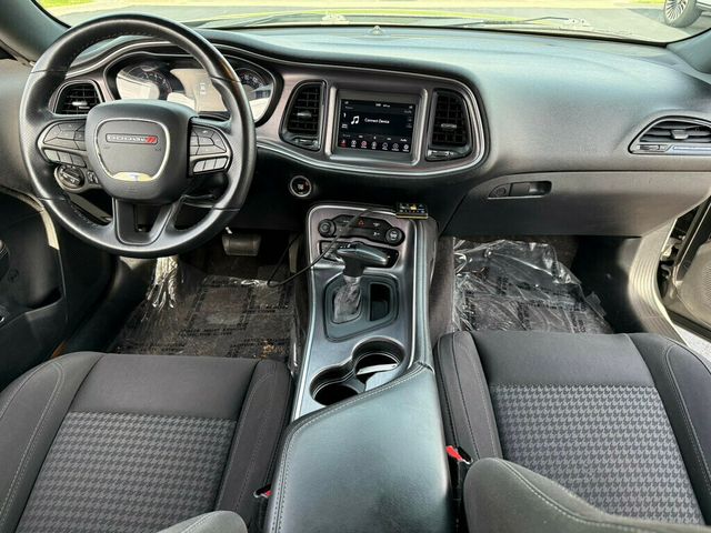 2018 Dodge Challenger R/T Coupe - 23026286 - 1