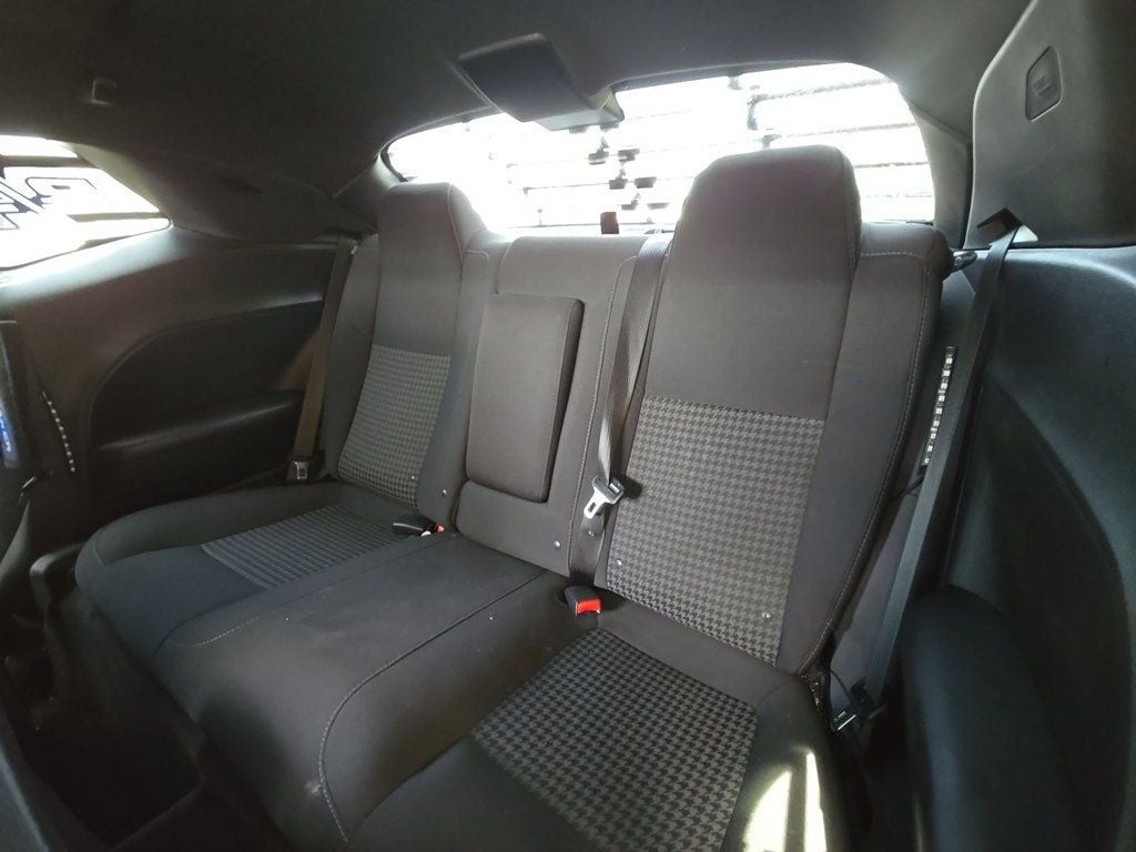 2018 Dodge Challenger R/T PLUS SHAKER - 23024598 - 6