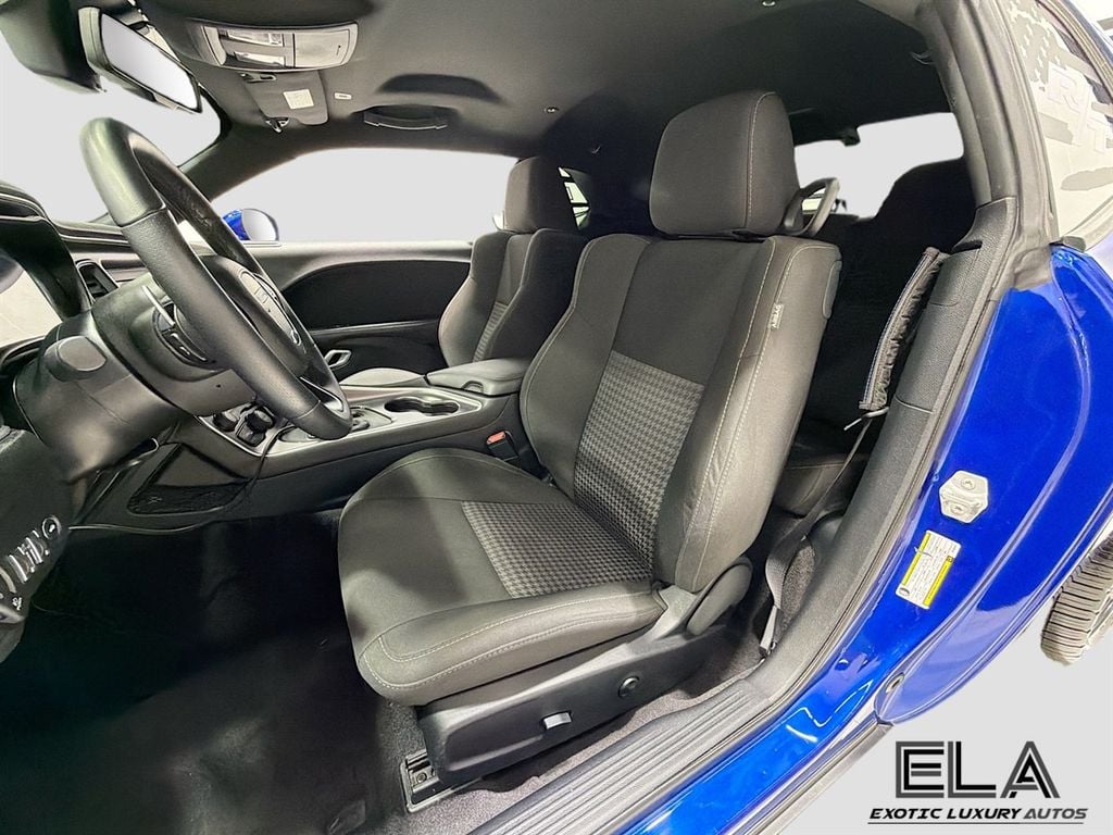 2018 Dodge Challenger R/T PLUS SHAKER! AMAZING COLOR!  IndiGo Blue Exterior Paint!   - 23024598 - 19