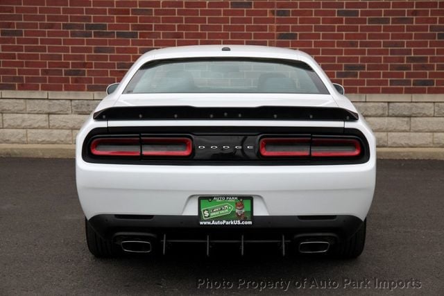 2018 Dodge Challenger R/T RWD - 22755917 - 18