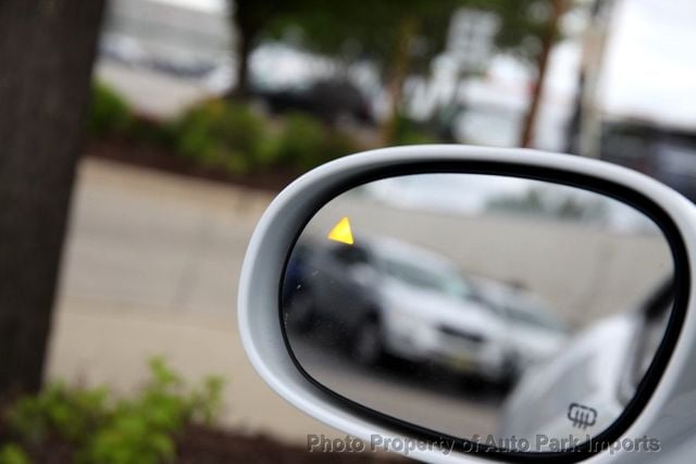 2018 Dodge Challenger R/T RWD - 22755917 - 38