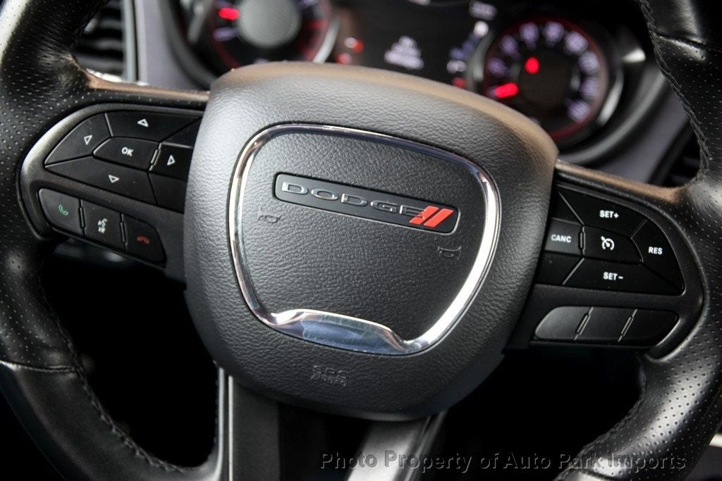 2018 Dodge Challenger R/T photo 41